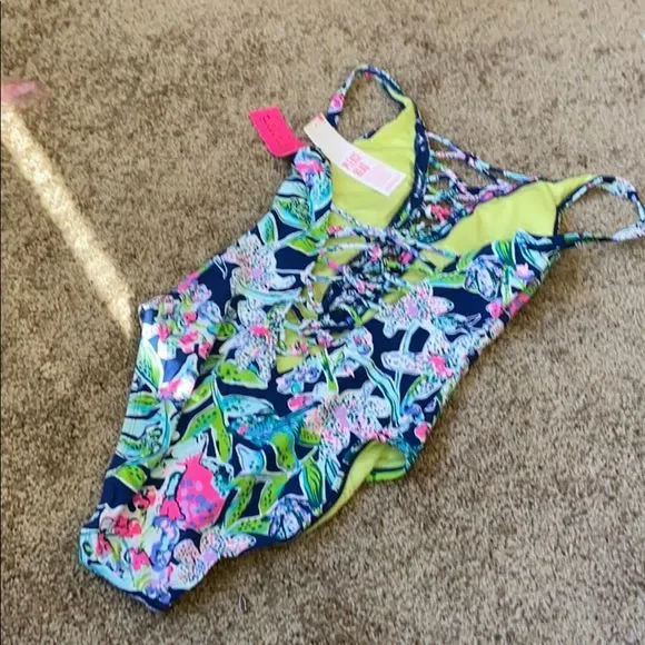 Lilly Pulitzer Isle Lattice one piece deep sea navy sway this way NEW - Picture 4 of 4